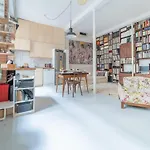 GuestReady - Family Loft with Big Patio 3 mins from Poissonnière